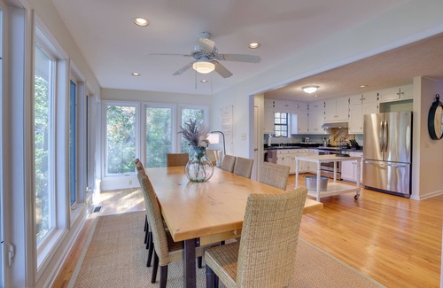 Newell House | Ideal Lakefront Lineville Retreat with Private Dock & Spa