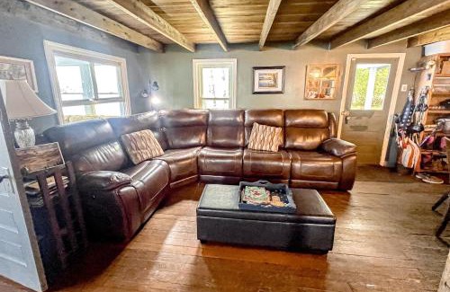 Fair Haven House | Lakefront Living