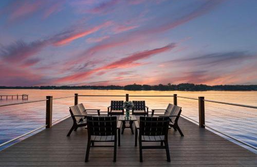 Mount Mourne House | Idyllic Lakefront Living with Family-Friendly Amenities