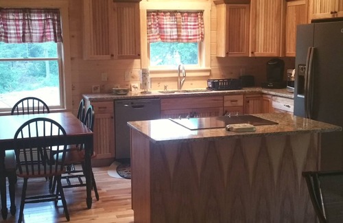 Lincoln Cabin | Lakefront Retreat with Pet-Friendly Amenities & Top Reviews!