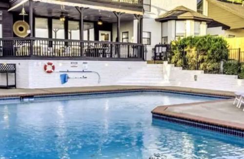 Rowlett Villa | Lakefront 6BR Home with Pool, Hot Tub, and Great Amenities
