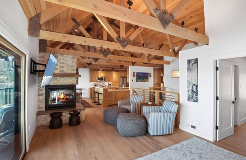 Incline Village House | Scenic Lakefront Views with Premium Spa Amenities