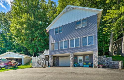 Newaygo House | Idyllic Lakefront Home in Newaygo with Private Dock & Kayaks