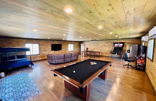 Cadiz House | 10/10 Rated Lakefront Oasis with Private Dock & Pool