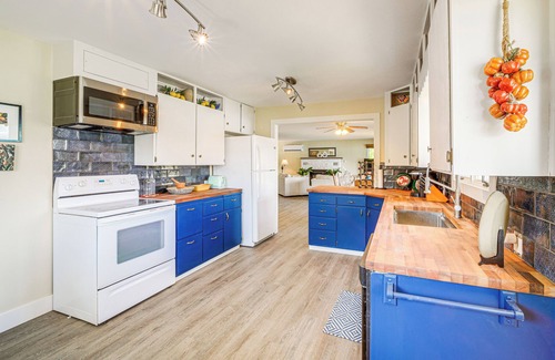 Oroville House | Stunning Lakefront Oroville Paradise with Private Beach & Dock