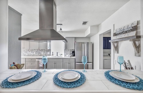Marble Falls House | Lakefront Retreat with Firepit and Family-Friendly Amenities