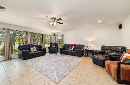 Brownwood House | Lakefront Retreat | Sleeps 11+