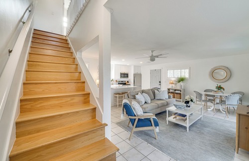 Clermont House | Charming Lakefront Clermont Retreat with Fire Pit & Spa