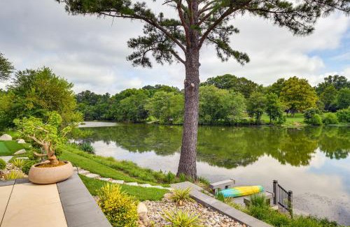 Columbia Apartment | Waterfront Columbia Studio with Private Pool and Patio