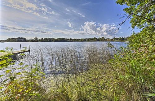 Stevens Point House | Lakefront Cabin in Stevens Point Near Scenic Trails