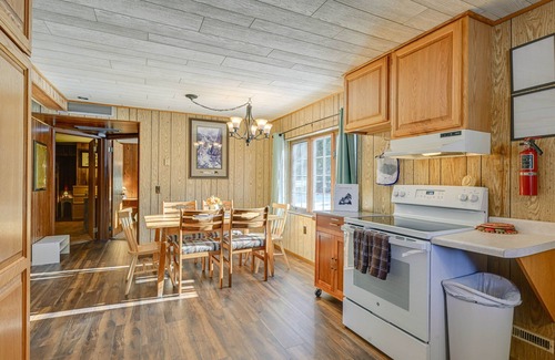 Townsend Cabin | Cozy Lakefront Cabin with Fire Pit, Dock & Spa Amenities