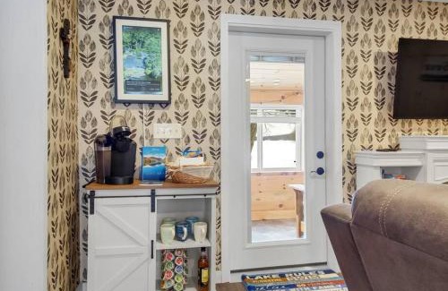 Weeks Mills House | Relaxing Lakefront Retreat with Hot Tub & Free Massages