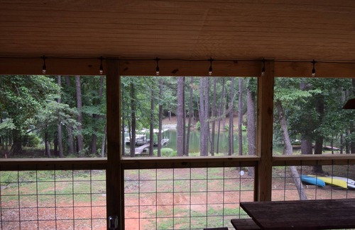Lincolnton House | Lakefront Retreat: Renovated 2-Bedroom with Spa & Pool