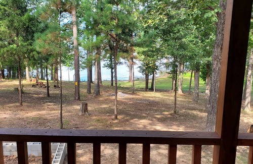Avinger Cabin | Lakefront Retreat with Breathtaking Sunset Views