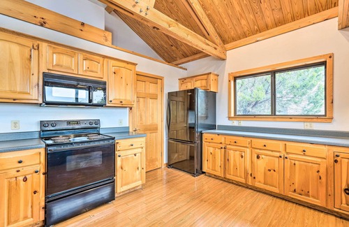 Lakehills House | Lakehills Vacation Rental on Medina Lake