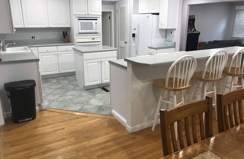 Almo House | Lakehouse with Private Dock & Top Guest Rating of 10/10