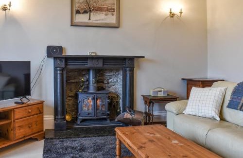 Bowness-on-Windermere House | Family-Friendly Retreat at Lakeland Villa for Memorable Stays