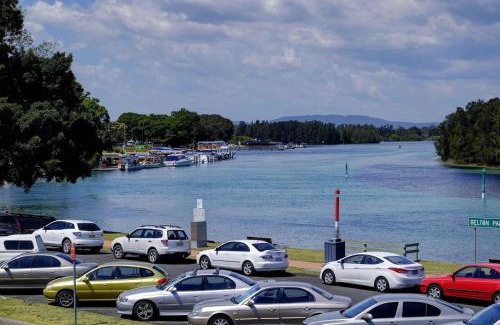 Forster Hotel | Scenic Lakes and Ocean Hotel Forster with Family-Friendly Amenities