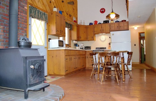 Chocorua Ski and Beach House | Explore Lakes Region & White Mountains - Guest Rated 9.6