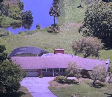 Oviedo House | Lakes View 3 Bed, 2 Bath Nature Retreat In Oviedo