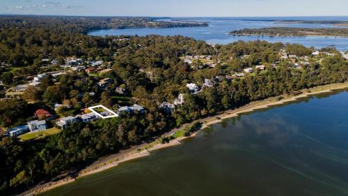Metung House | Pet-Friendly Retreat at Lakescapes Cottage for Families