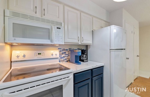 Riverside Apartment | Lakeshore #27 xxxxxx