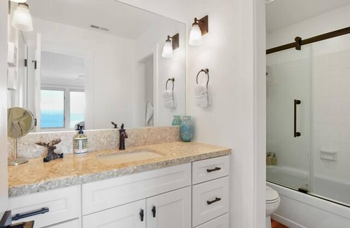 Crystal Bay House | Oceanfront Bliss at Lakeshore Terrace | Family-Friendly Stay