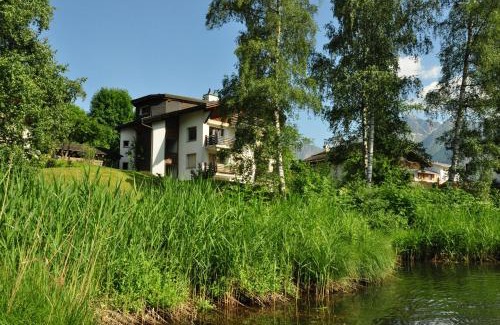 Laax Apartment | Pet & Child Friendly Lakeside Retreat at Laaxersee