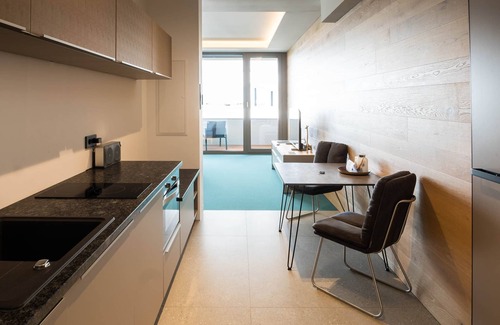 Zwenkau Apartment | Cozy Lakeside Apartment with Kitchen & Accessible Features
