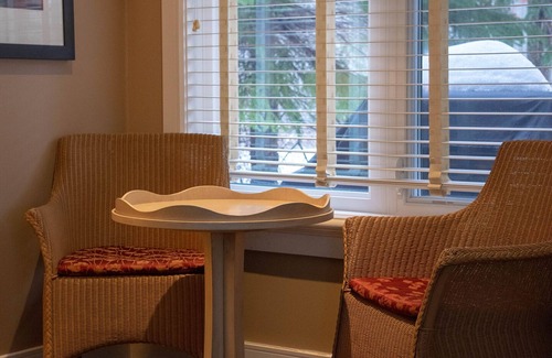 Seguin House | Experience Lakeside at Rocky Crest: Pet-Friendly Retreat
