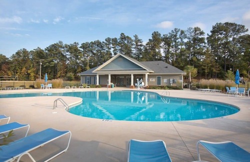 Santee Condo | Tranquil Lakeside Escape: 2BR Suite at Wyndham Lake Marion