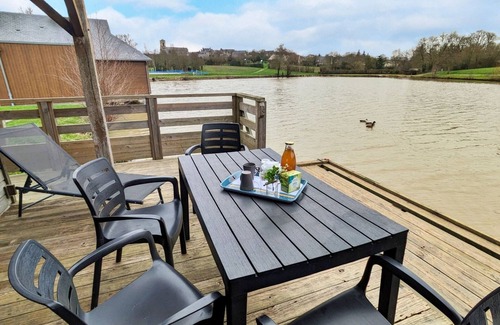 Villiers-Charlemagne Cottage | Cozy Gite Villiers-Charlemagne: Family-Friendly Escape