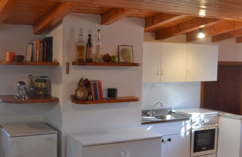 Oliveto Lario Cottage | Pet-Friendly Lakeside Cottage with Private Garden & Pier