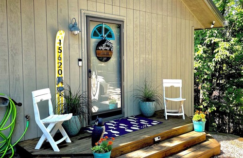Gravois Mills House | Lakefront Escape: 2B/2B with Pool and Spa at Lake Ozarks