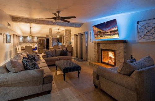 Lake Havasu City House | Lakeside Entertainment Oasis With Heated Pool and Spa