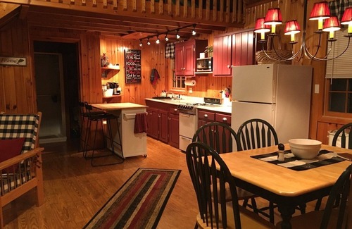Leeds Cottage | Experience Lakeside Bliss at Our Cottage in Leeds, Maine