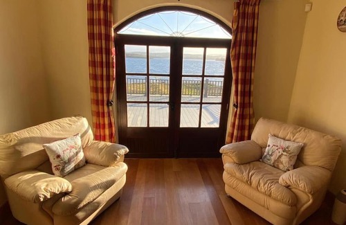 Lisnarrick House | Idyllic Lakeside Lodge in Enchanting Rural Surroundings