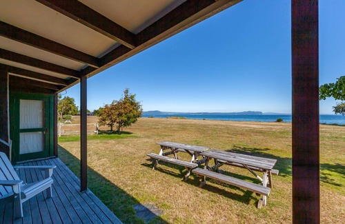 Tauranga Taupo House | Relax at Lakeside Lodge - Ideal Holiday Home in Tauranga Taupo