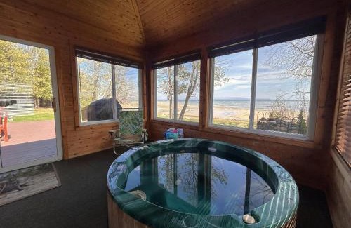 St Ignace House | Tranquil Lakeside Lodge with Oceanfront Views for Families