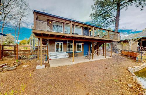 Pinetop-Lakeside House | Pet-Friendly Retreat at Lakeside with 10/10 Guest Rating