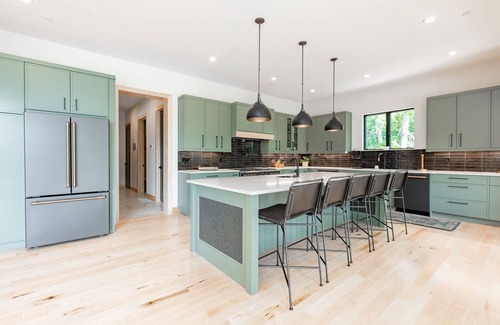 McHenry House | Experience Stone Manor: Lakefront Bliss with Private Pool