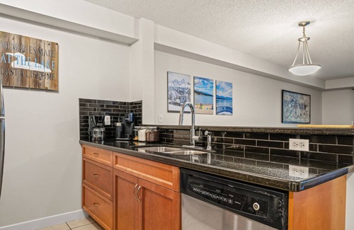 East Kootenay Condo | Serene Lakeside Memories with Pool & Hot Tub Access