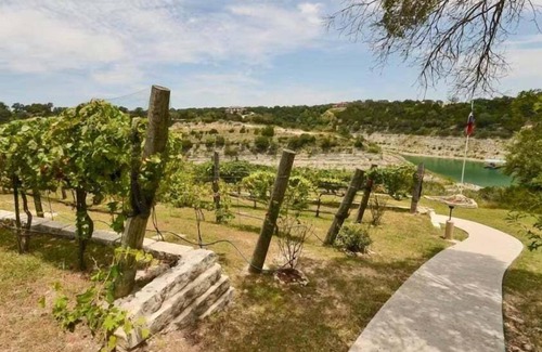 Lago Vista House | Lakeside Shiraz Haus w/Dock & Incredible Views. Rent as 2BR or 4BR w/Next Door Unit
