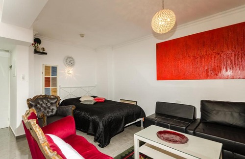 Tiberias Old City Apartment | Relaxing Lakeside Suite with Jacuzzi and Sun Terrace Escape