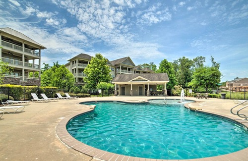 Talladega Condo | Lakeside Talladega Condo: Dock & Boat Launch!
