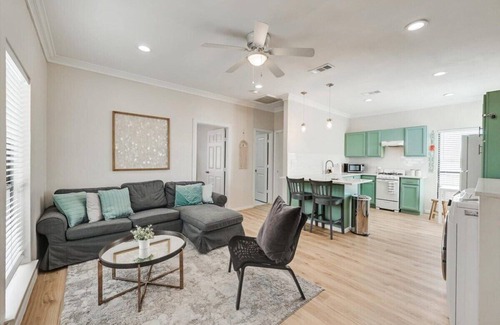 Rowlett House | Inviting 2BR Guest Home with Hot Tub and Lake Views