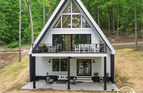 Logan House | Lakeview A-Frame Oasis: Guest Rated 10/10 with Spa & Hot Tub