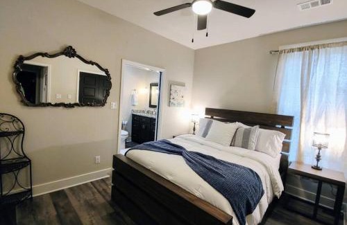 Mid America House | Lakeview B: Family-Friendly Stay Near Oaklawn Racing