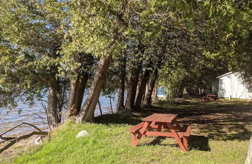 South Bruce Peninsula House | Cozy Lakeview Campsite with Pet-Friendly Amenities