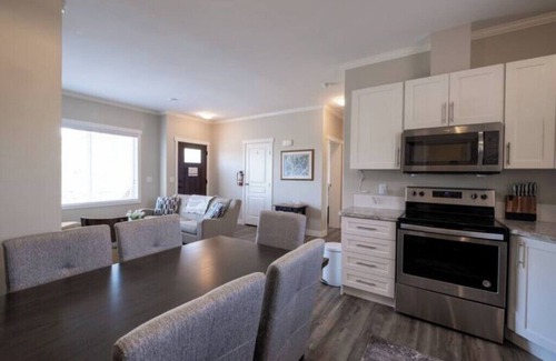 Okanagan-Similkameen House | Lakeview Cottage in Orchard - Pet Friendly and Central